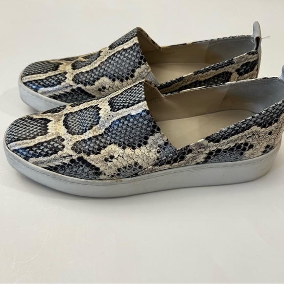 VINCE Saxon 2 Snake Embossed Platform Slip-On Sneakers - Picture 7 of 12